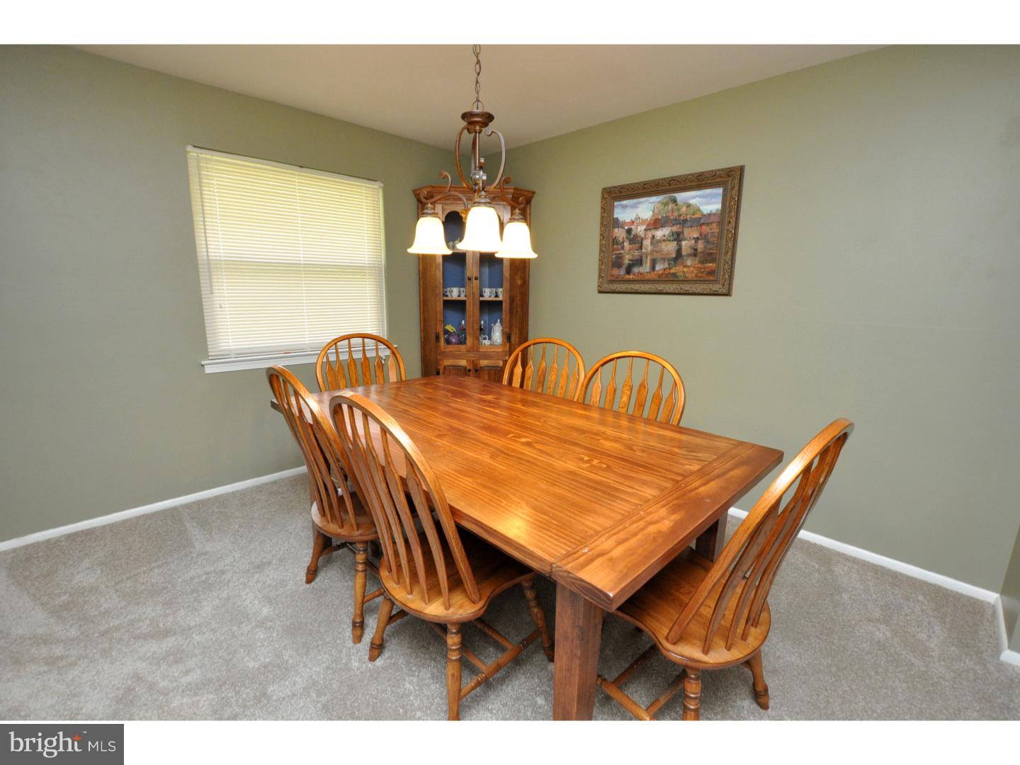 266 Burning Tree Road Delran, NJ 08075 - Photo 4 of 17