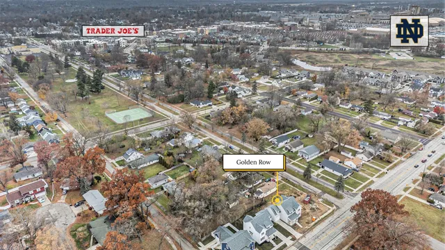 $899,000 | 735 North Twyckenham Drive, South Bend, IN 46617