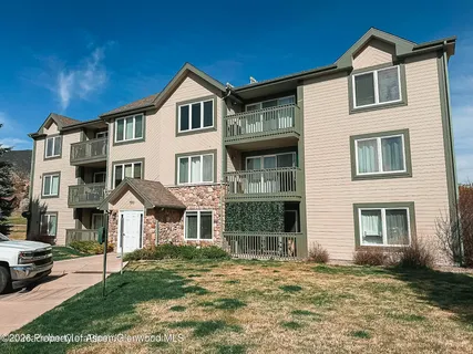 $395,000 | 790 Castle Valley Boulevard, Unit L, New Castle, CO 81647