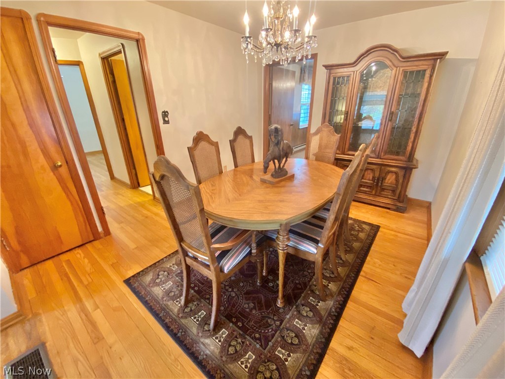 4379 Ridge Road Brooklyn, OH 44144 - Photo 5 of 21
