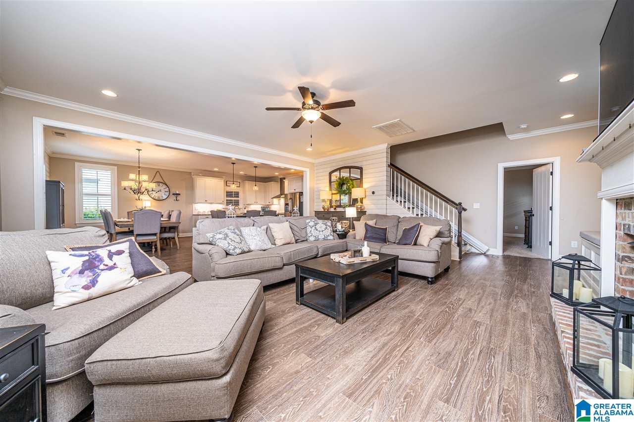 6528 Spring Street Trussville, AL 35173 - Photo 13 of 47