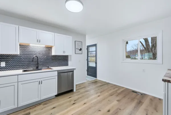 $208,000 | 7412 Avalon Drive, Fort Wayne, IN 46819