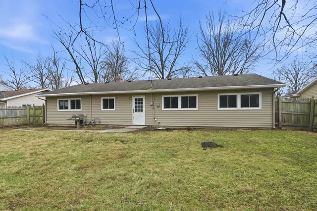 $215,000 | 7412 Avalon Drive, Fort Wayne, IN 46819