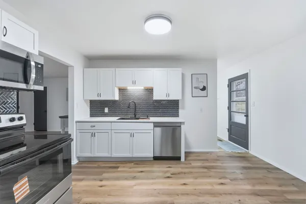 $208,000 | 7412 Avalon Drive, Fort Wayne, IN 46819