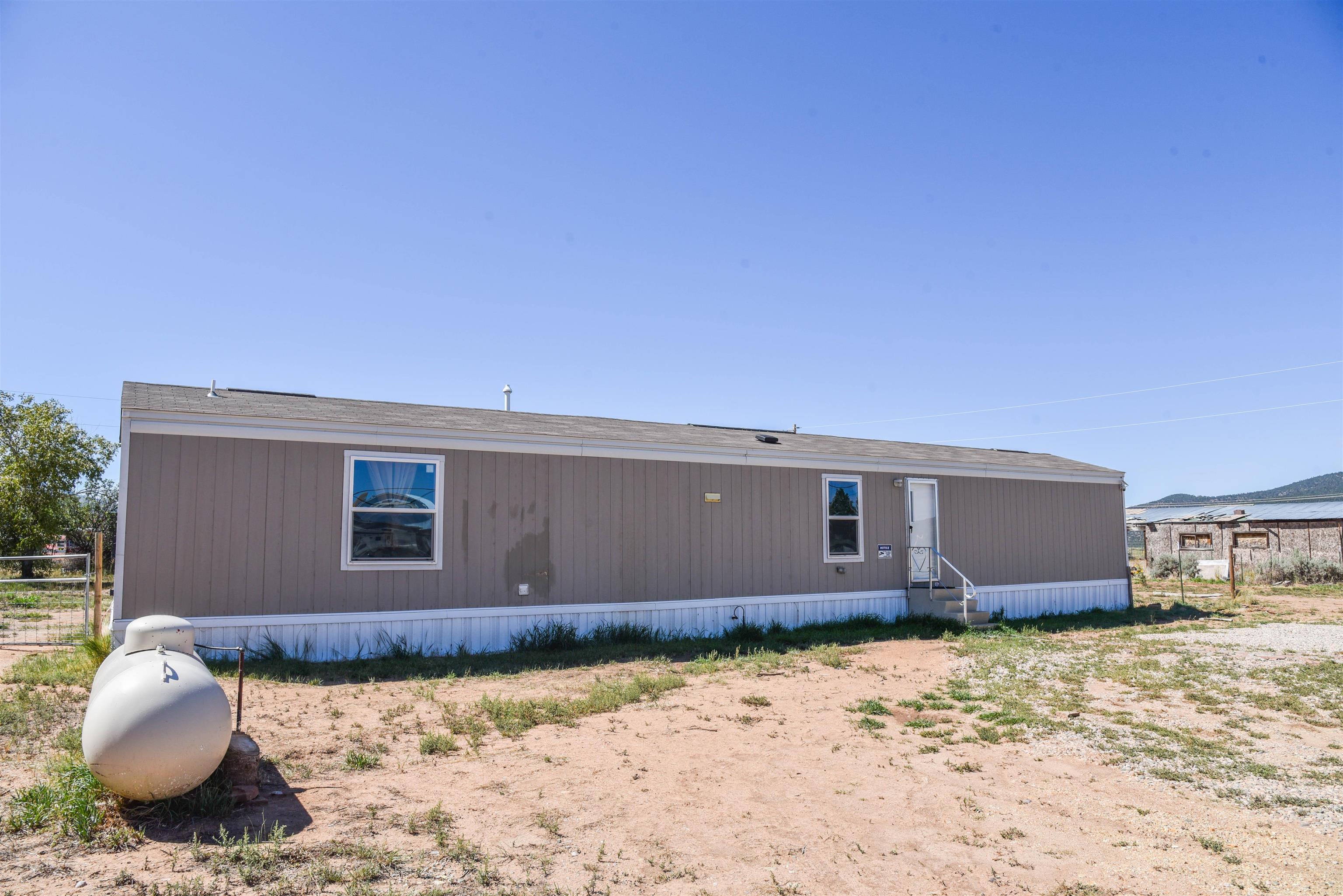 10 Evergreen Road Questa, NM 87519 - Photo 8 of 33 Gallery Image 8