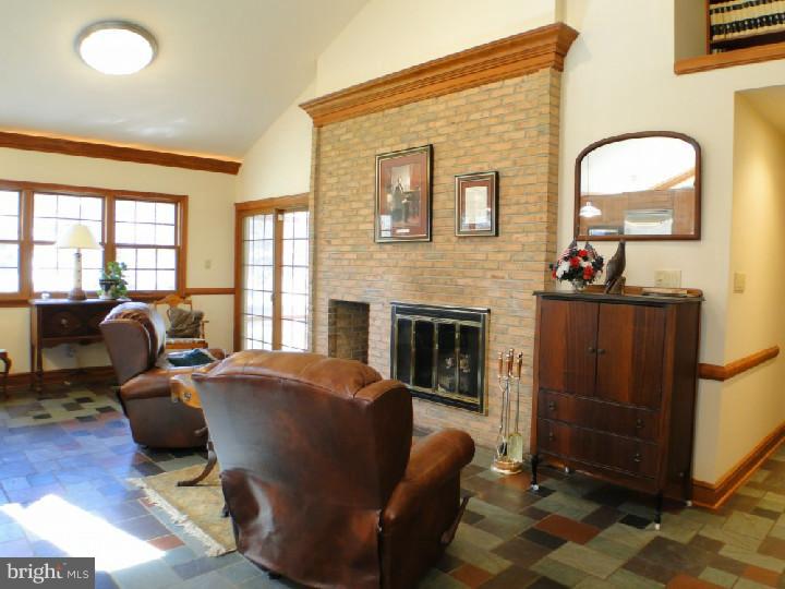 681 River Road Yardley, PA 19067 - Photo 15 of 24 Den
