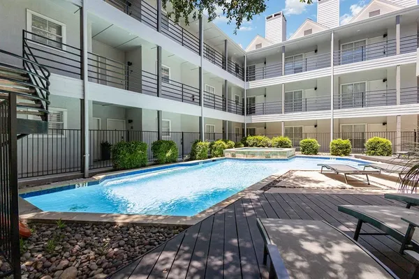 $2,600 | 4111 Cole Avenue, Unit 30, Dallas, TX 75204