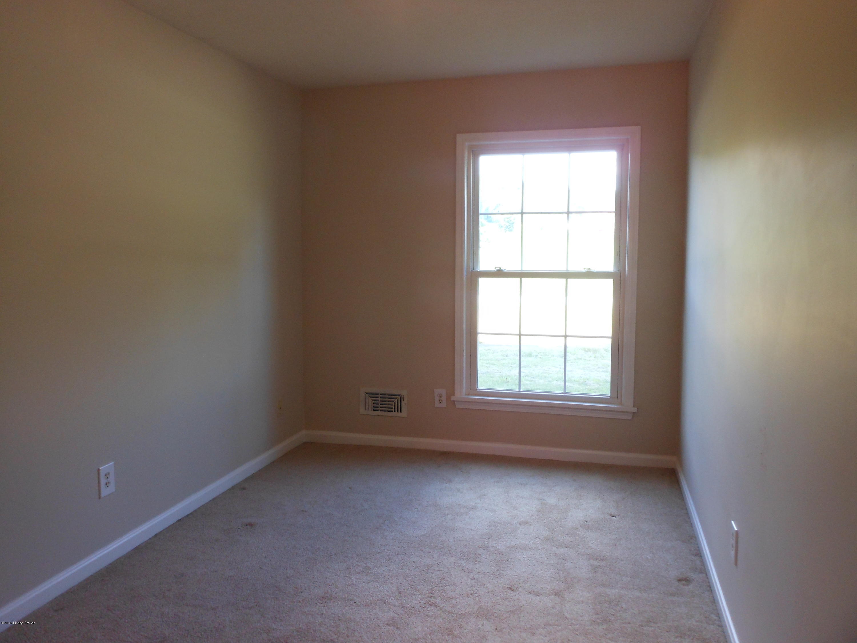 5422 Pendleton Road Louisville, KY 40272 - Photo 21 of 41 dscn2615