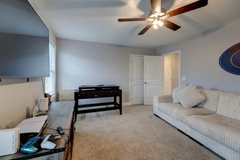 $370,000 | 762 Buffalo Frd Drive, Clarksville, TN 37042