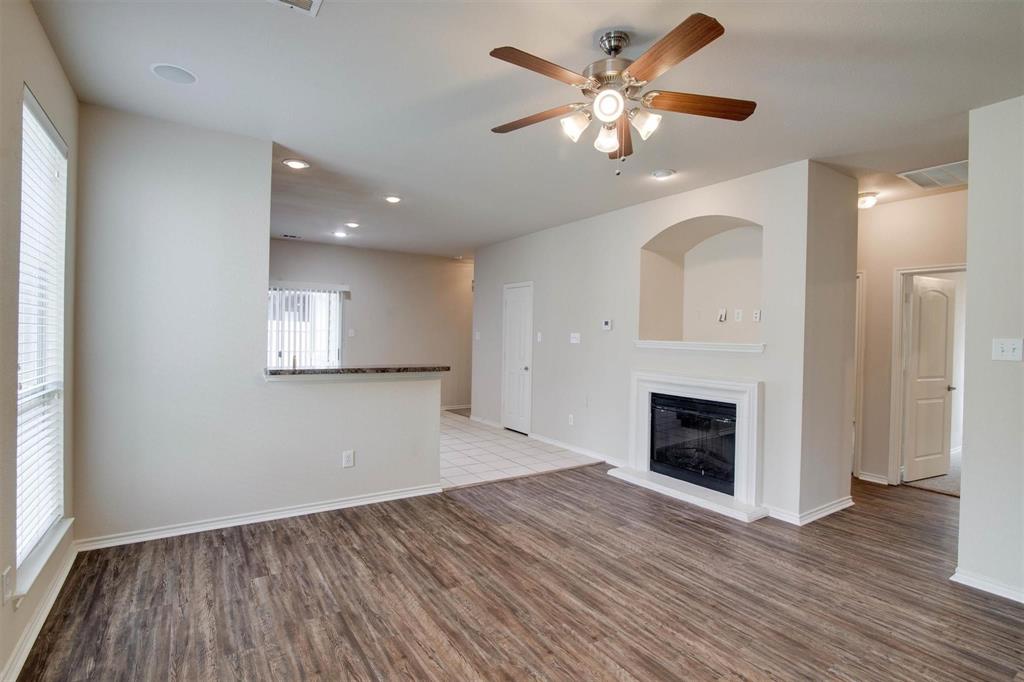 10860 Hawks Landing Road Fort Worth, TX 76052 - Photo 11 of 27
