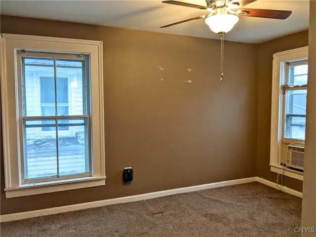 $114,900 | 121 Loomis Street, Little Falls, NY 13365