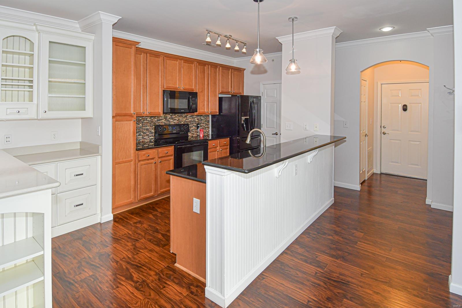 27 Kassebaum Lane, Unit 103 St. Louis, MO 63129 - Photo 13 of 48