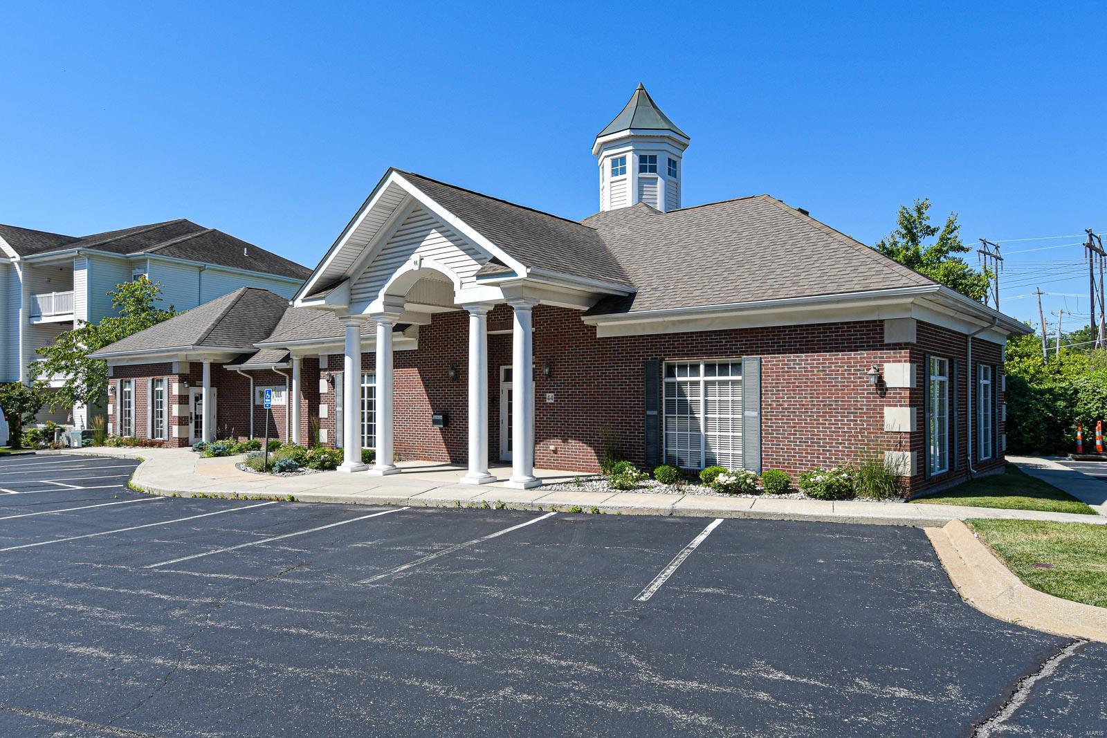 27 Kassebaum Lane, Unit 103 St. Louis, MO 63129 - Photo 44 of 48