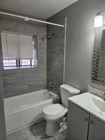 $3,000 | 6147 Moonbeam Drive, Lake Worth, FL 33463