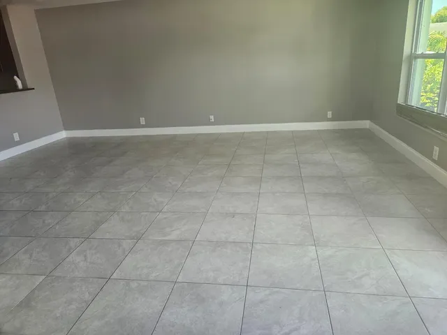 $3,000 | 6147 Moonbeam Drive, Lake Worth, FL 33463