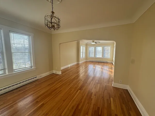 $1,425 | 1647 Oak Park Avenue, Unit 2F, Berwyn, IL 60402