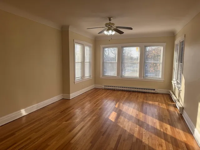 $1,425 | 1647 Oak Park Avenue, Unit 2F, Berwyn, IL 60402