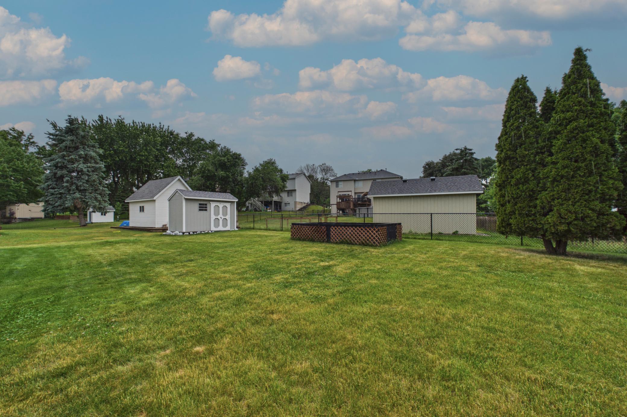 9176 Sierra Road Woodbury, MN 55125 - Photo 22 of 36