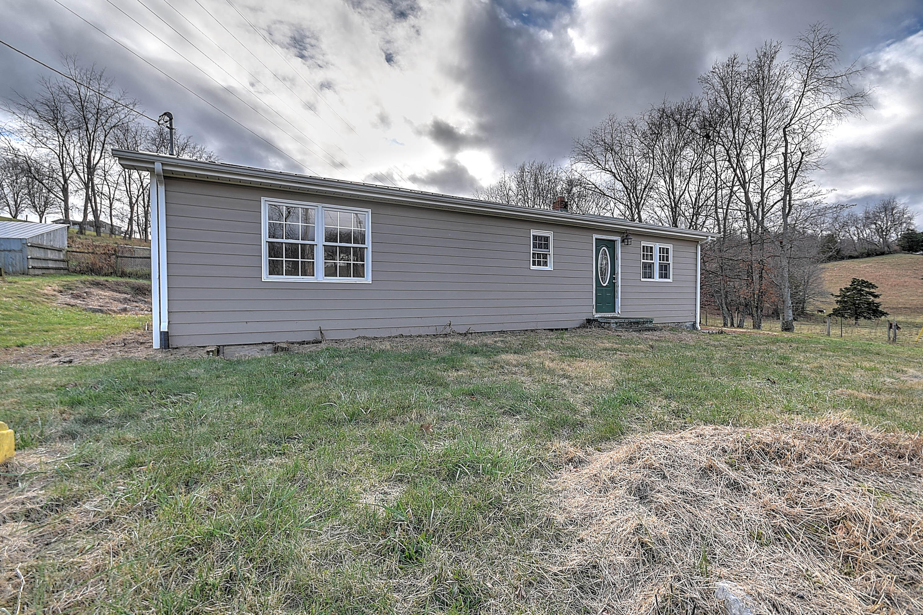 16312 Spring Valley Road Abingdon, VA 24210 - Photo 2 of 36 Spring Valley-28