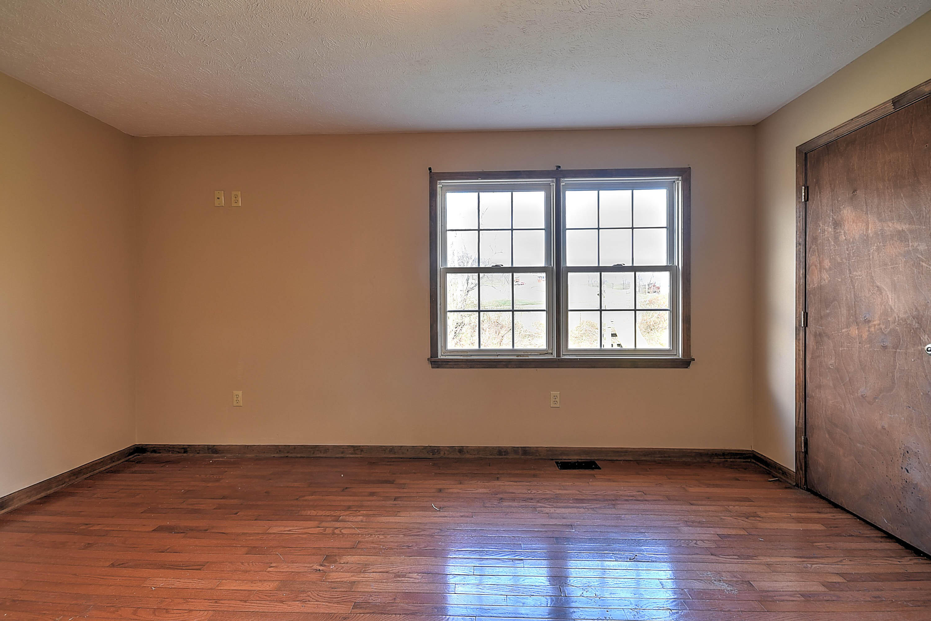 16312 Spring Valley Road Abingdon, VA 24210 - Photo 22 of 36 Spring Valley-23