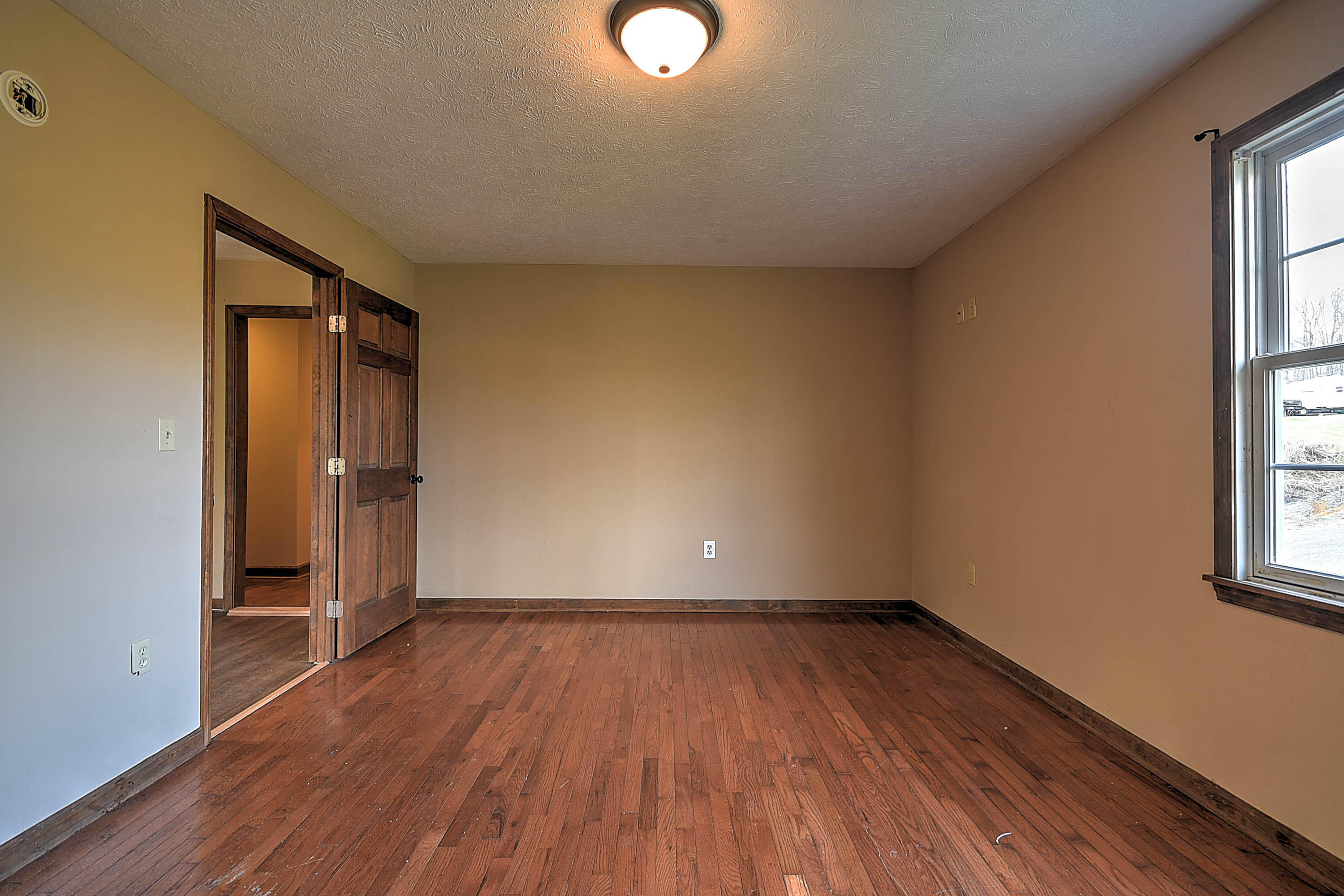 16312 Spring Valley Road Abingdon, VA 24210 - Photo 24 of 36 Spring Valley-26