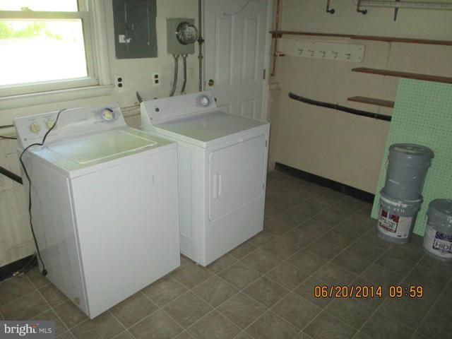 303 Orley Road Baltimore, MD 21228 - Photo 11 of 12 Interior (General)