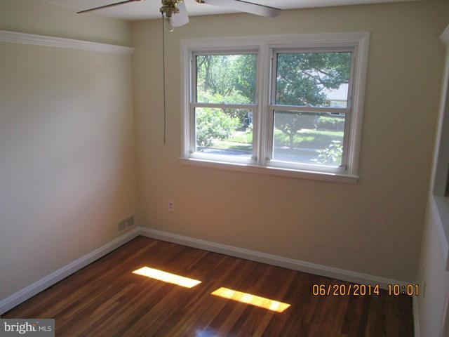 303 Orley Road Baltimore, MD 21228 - Photo 6 of 12 Bedroom