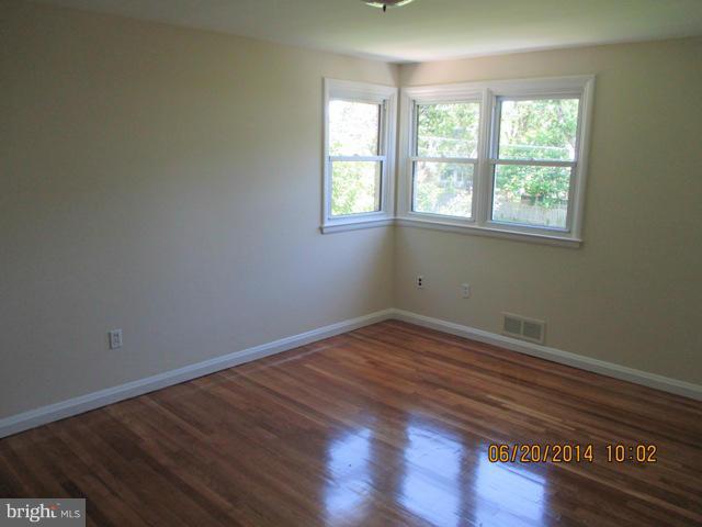 303 Orley Road Baltimore, MD 21228 - Photo 7 of 12 Bedroom