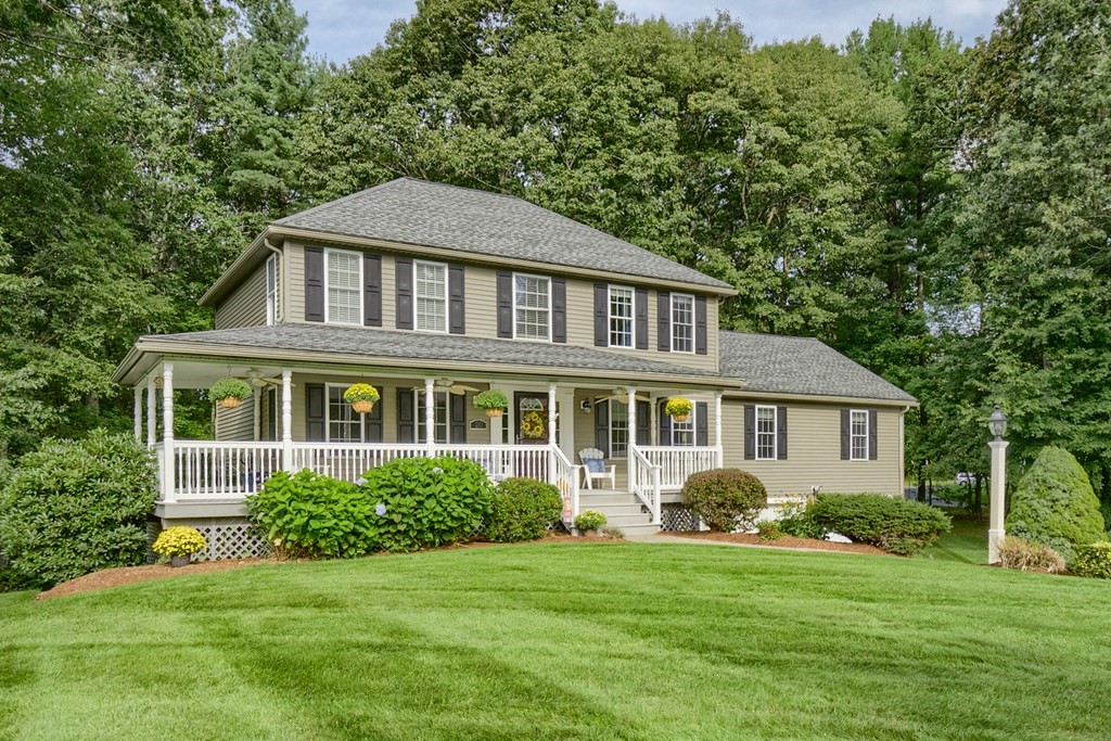 20 Crestview Drive Rutland, MA 01543 - Photo 1 of 39 Gallery Image 1