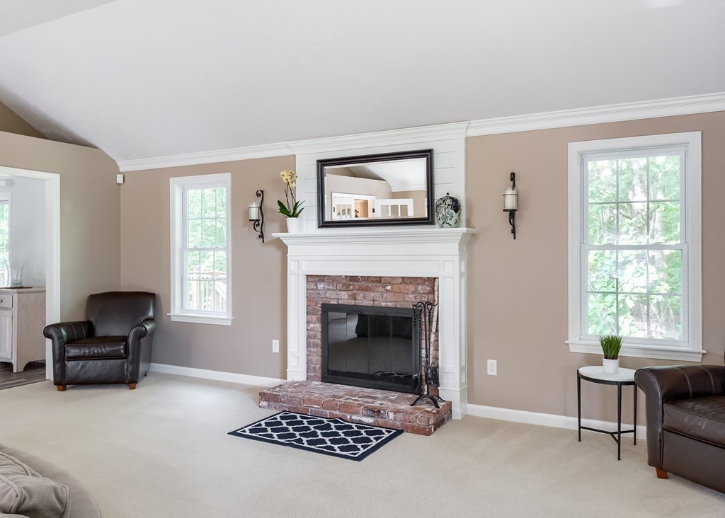 20 Crestview Drive Rutland, MA 01543 - Photo 11 of 39 Gallery Image 11