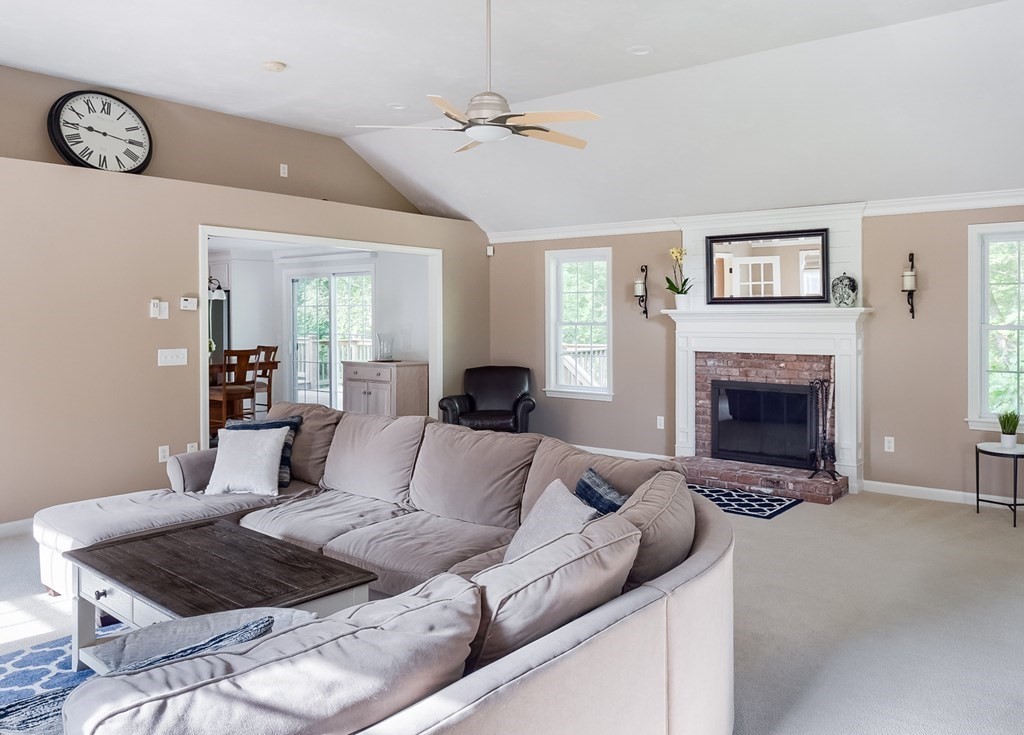 20 Crestview Drive Rutland, MA 01543 - Photo 12 of 39 Gallery Image 12