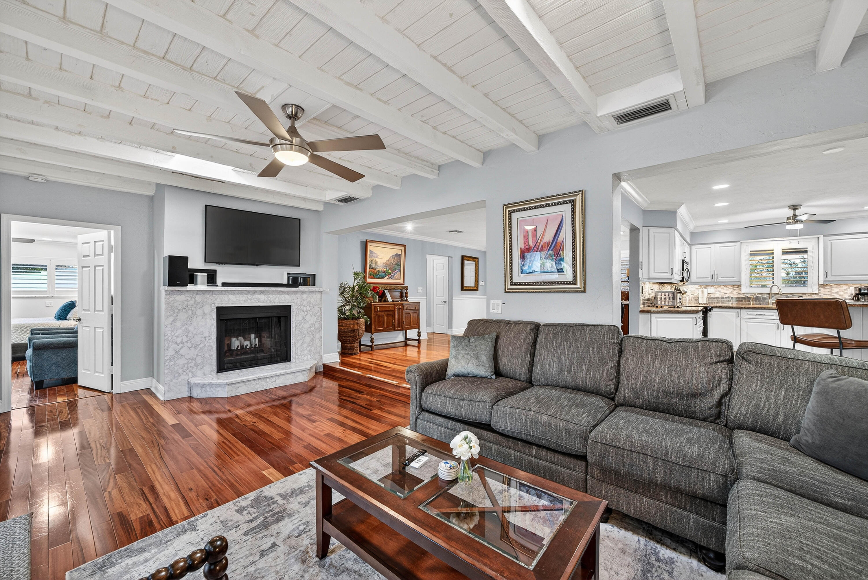 2081 Northeast 25th Street Lighthouse Point, FL 33064 - Photo 11 of 55 011-2081Northeast25thStreet-LighthousePo