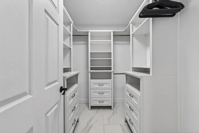 $1,350,000 | 2081 Northeast 25th Street, Lighthouse Point, FL 33064