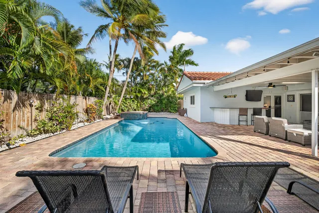 $1,350,000 | 2081 Northeast 25th Street, Lighthouse Point, FL 33064