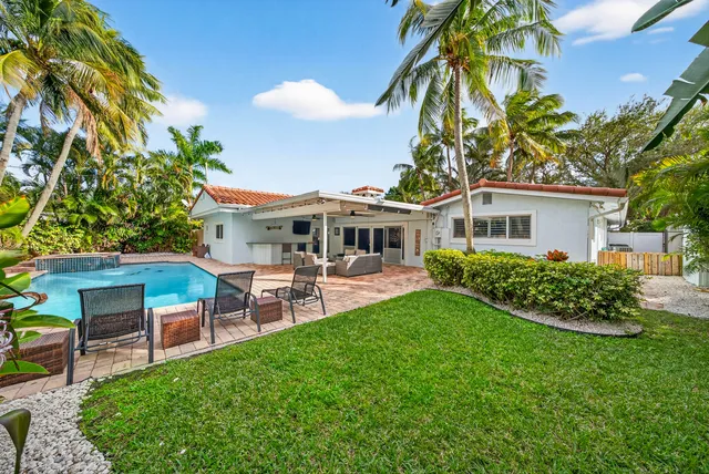 $1,350,000 | 2081 Northeast 25th Street, Lighthouse Point, FL 33064