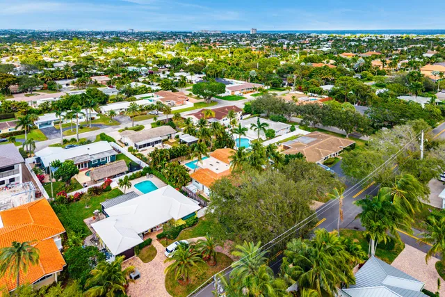 $1,350,000 | 2081 Northeast 25th Street, Lighthouse Point, FL 33064