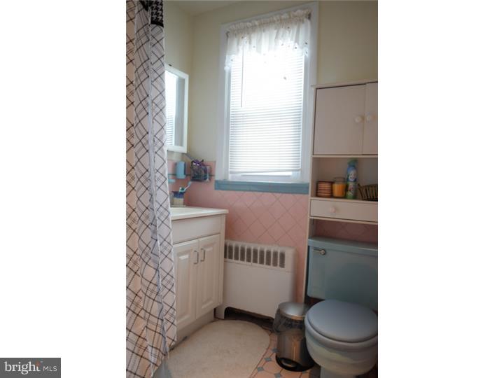 403 Salisbury Road Wyncote, PA 19095 - Photo 10 of 15