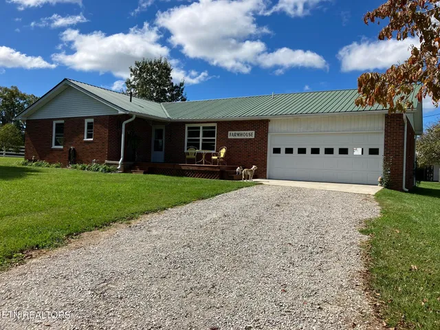 $595,000 | 145 Rhum Road, Clarkrange, TN 38553