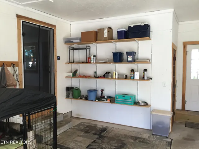 $595,000 | 145 Rhum Road, Clarkrange, TN 38553