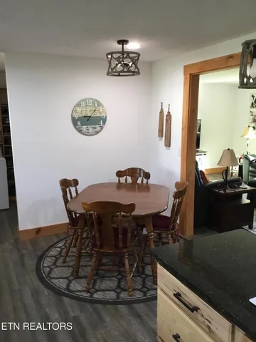 $595,000 | 145 Rhum Road, Clarkrange, TN 38553