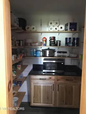 $580,000 | 145 Rhum Road, Clarkrange, TN 38553