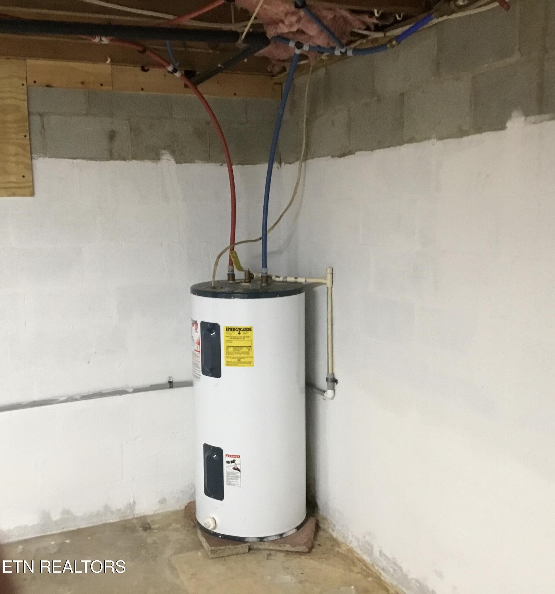 145 Rhum Road Clarkrange, TN 38553 - Photo 32 of 53 FullSizeRender