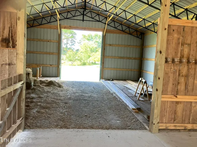 $595,000 | 145 Rhum Road, Clarkrange, TN 38553