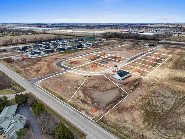 $76,900 | 320 Brookline Avenue, Unit 277, De Pere, WI 54115