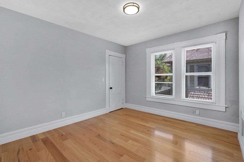 288 St James Avenue Springfield, MA 01109 - Photo 25 of 41