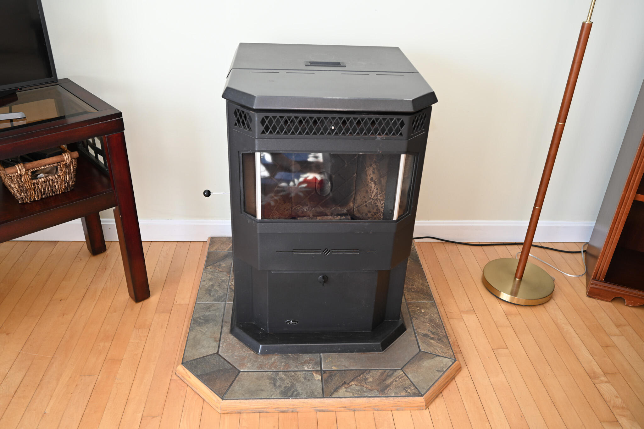 358 Peakes Hill Road Dedham, ME 04429 - Photo 6 of 24 Living Room