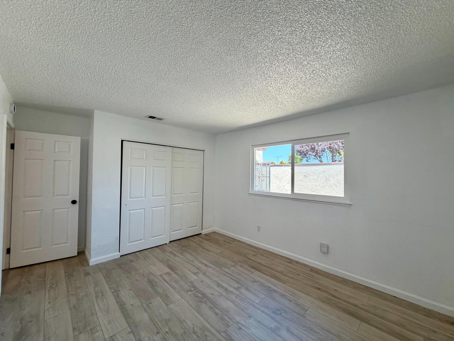 158 East Grant Line Road Tracy, CA 95376 - Photo 10 of 18