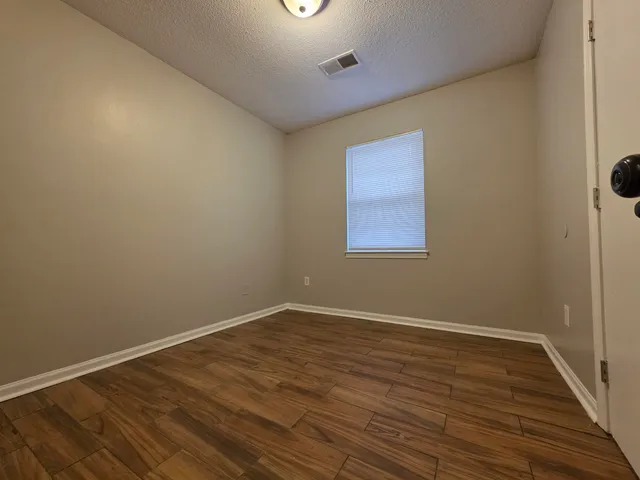 $104,900 | 3304 Sweet Springs Drive, Memphis, TN 38128