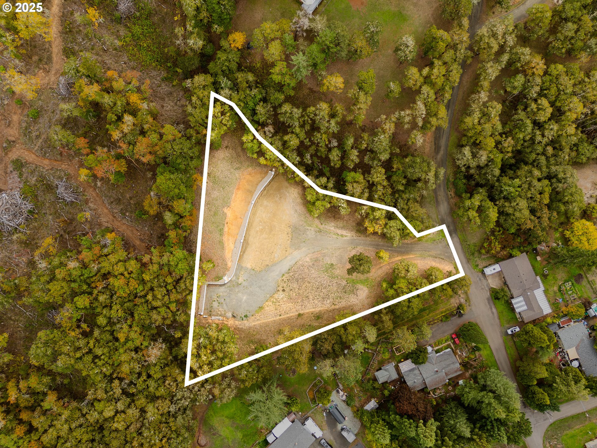 800 Southeast 5th Street Oakland, OR 97462 - Photo 20 of 20