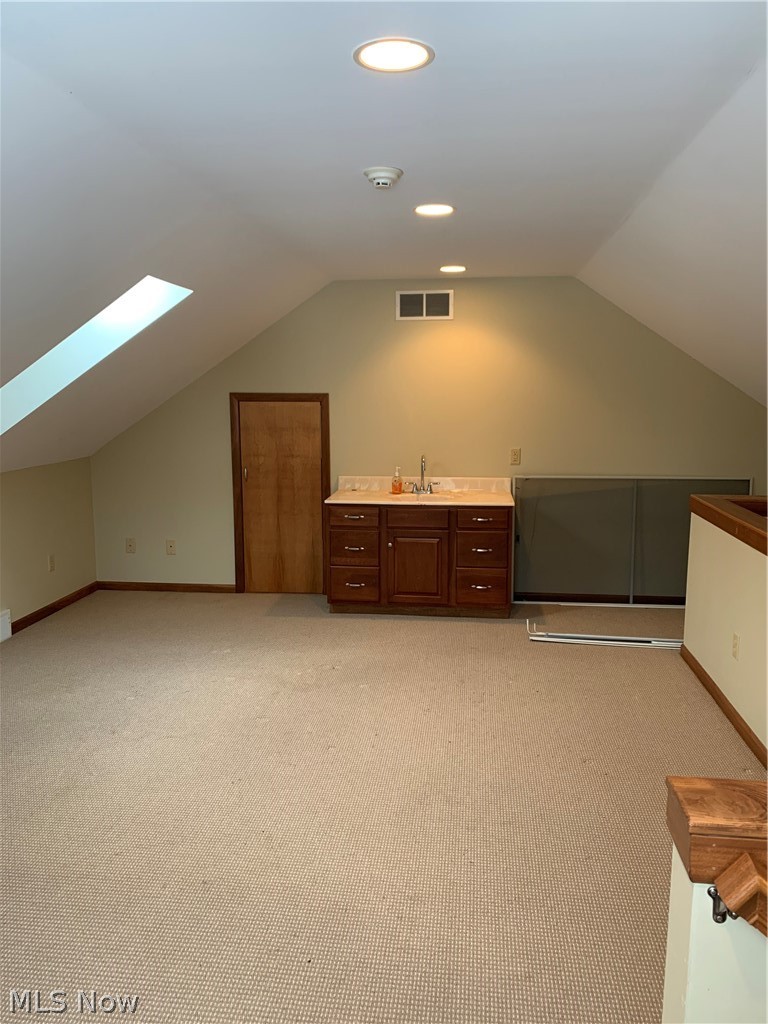 5917 Mt Everett Road Hubbard, OH 44425 - Photo 16 of 26 Nice bonus room!